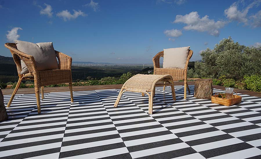 Ranieri produces authentic Italian lava stone surfaces from Mt. Vesuvius.