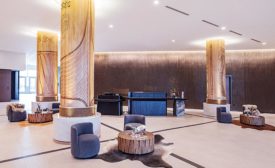 Omni Viking Lakes Hotel in Eagan, MN