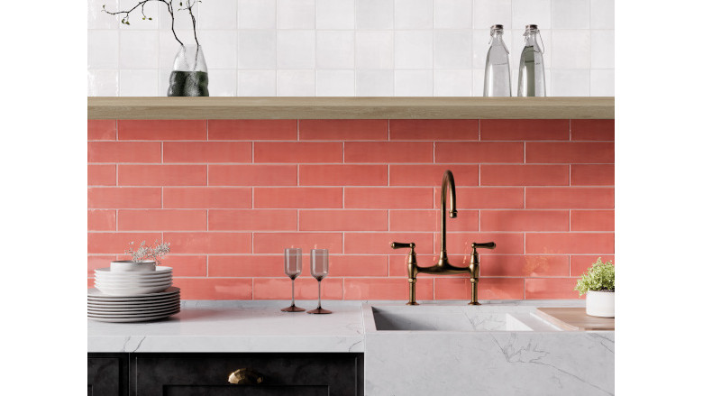 Songbird_Backsplash_FTISBD60G_3x12_Plumage-Dark-Pink_FTISBD10G_5x5_Whistling-White_01v.jpg
