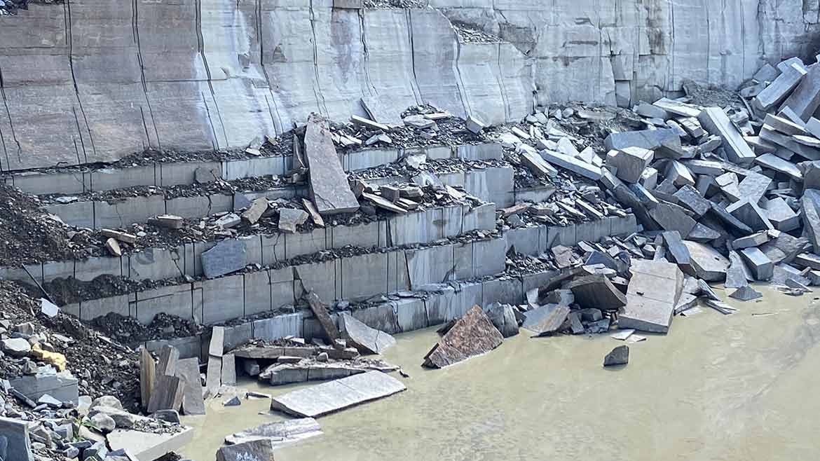 SW 0323 Inside the Shop Endless 02