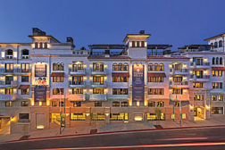 Stone palette achieves residential luxury